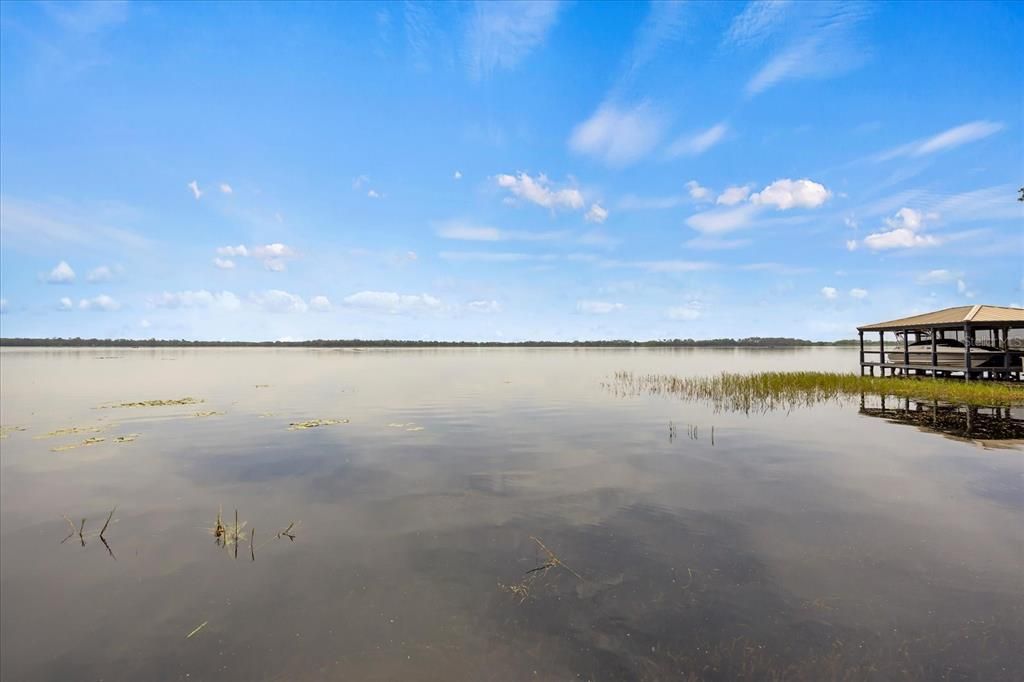 Active With Contract: $1,190,000 (3 beds, 4 baths, 3262 Square Feet)