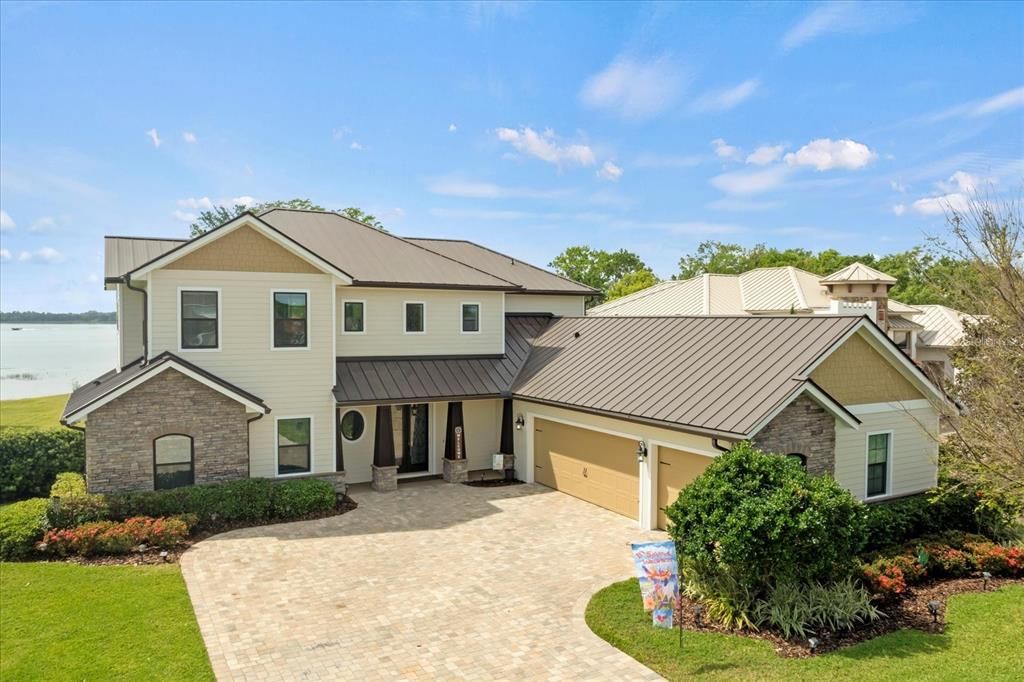 Active With Contract: $1,190,000 (3 beds, 4 baths, 3262 Square Feet)