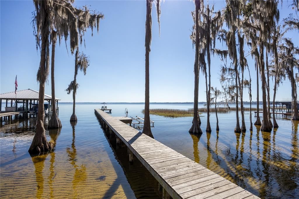 Vendido Recientemente: $650,000 (3 camas, 2 baños, 1104 Pies cuadrados)