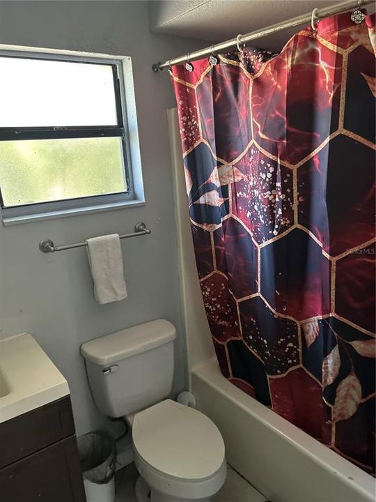 На продажу: $265,000 (3 спален, 2 ванн, 1312 Квадратных фут)