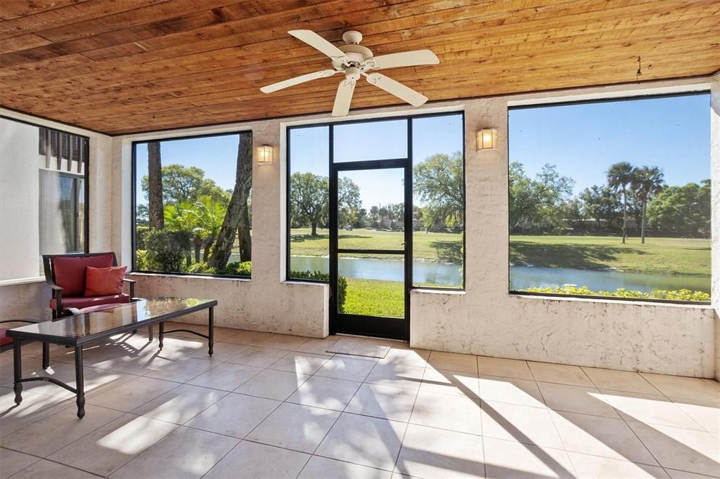 For Sale: $139,000 (2 beds, 2 baths, 1088 Square Feet)