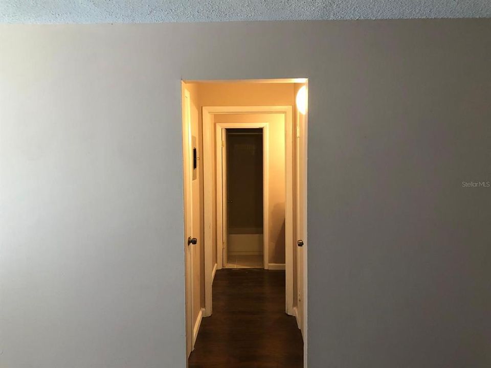 合同活跃: $120,000 (1 贝兹, 1 浴室, 643 平方英尺)