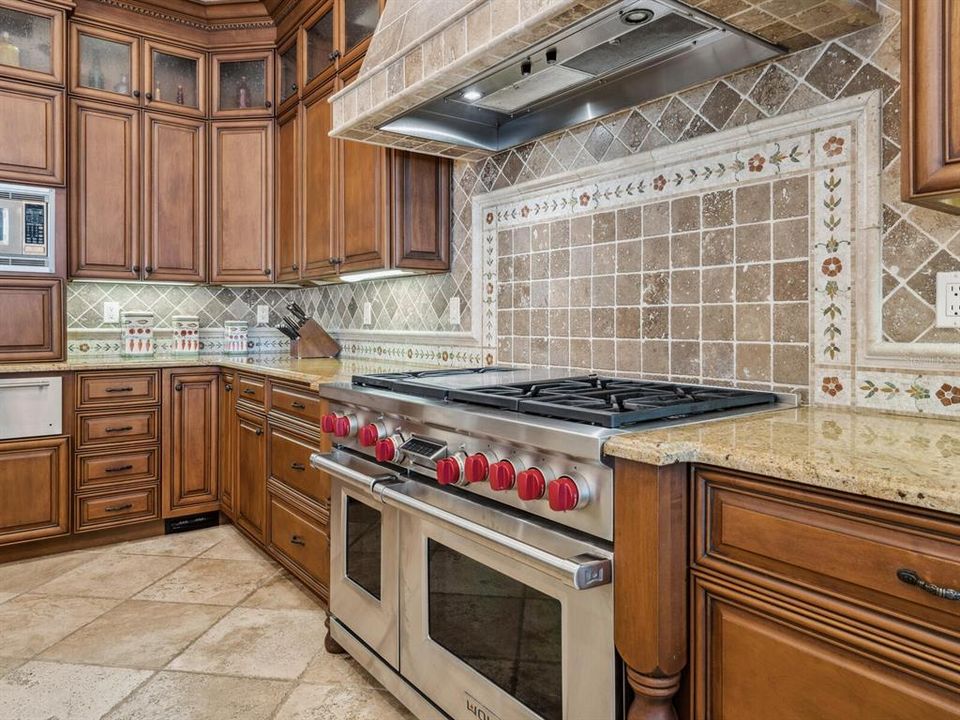 En Venta: $6,850,000 (5 camas, 8 baños, 6041 Pies cuadrados)