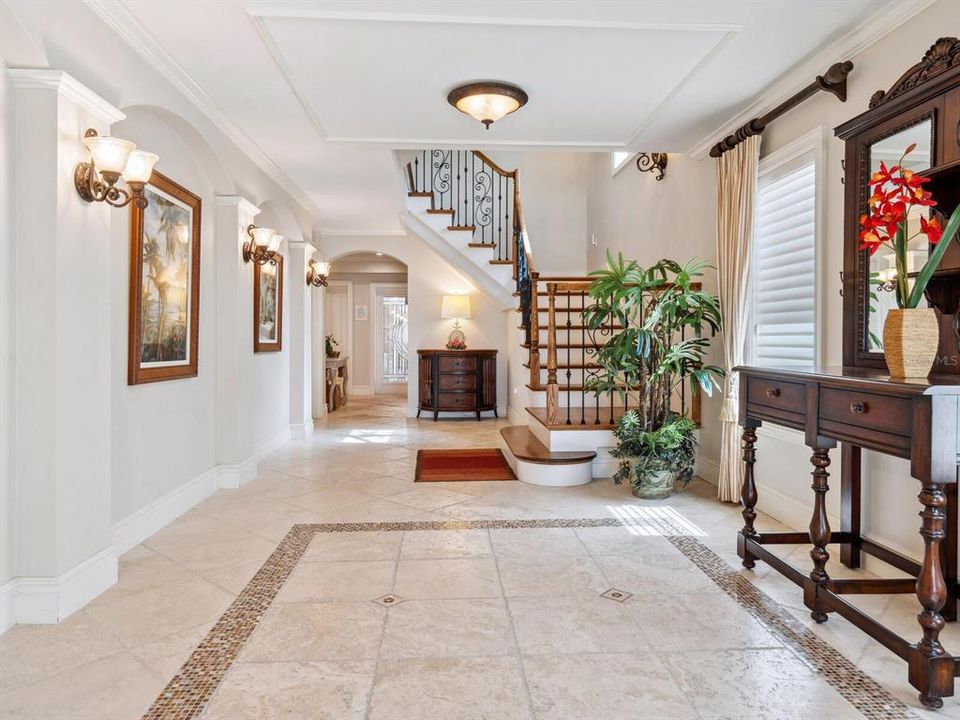 En Venta: $6,850,000 (5 camas, 8 baños, 6041 Pies cuadrados)