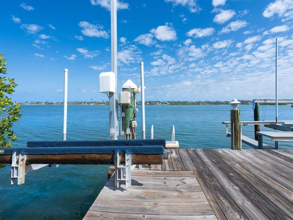 En Venta: $6,850,000 (5 camas, 8 baños, 6041 Pies cuadrados)