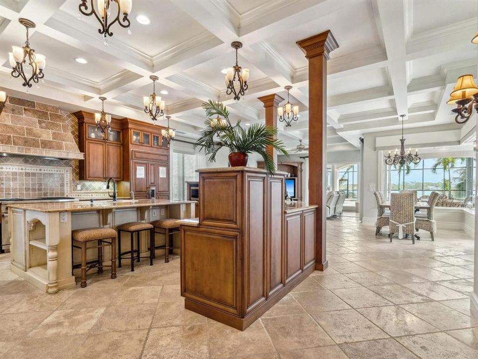 En Venta: $6,850,000 (5 camas, 8 baños, 6041 Pies cuadrados)