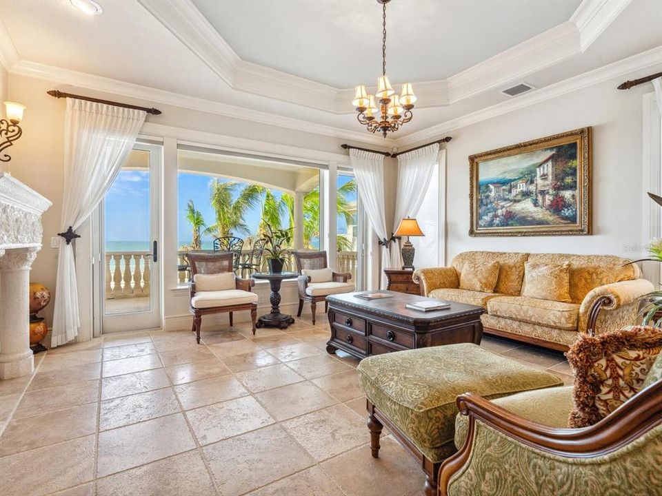 En Venta: $6,850,000 (5 camas, 8 baños, 6041 Pies cuadrados)