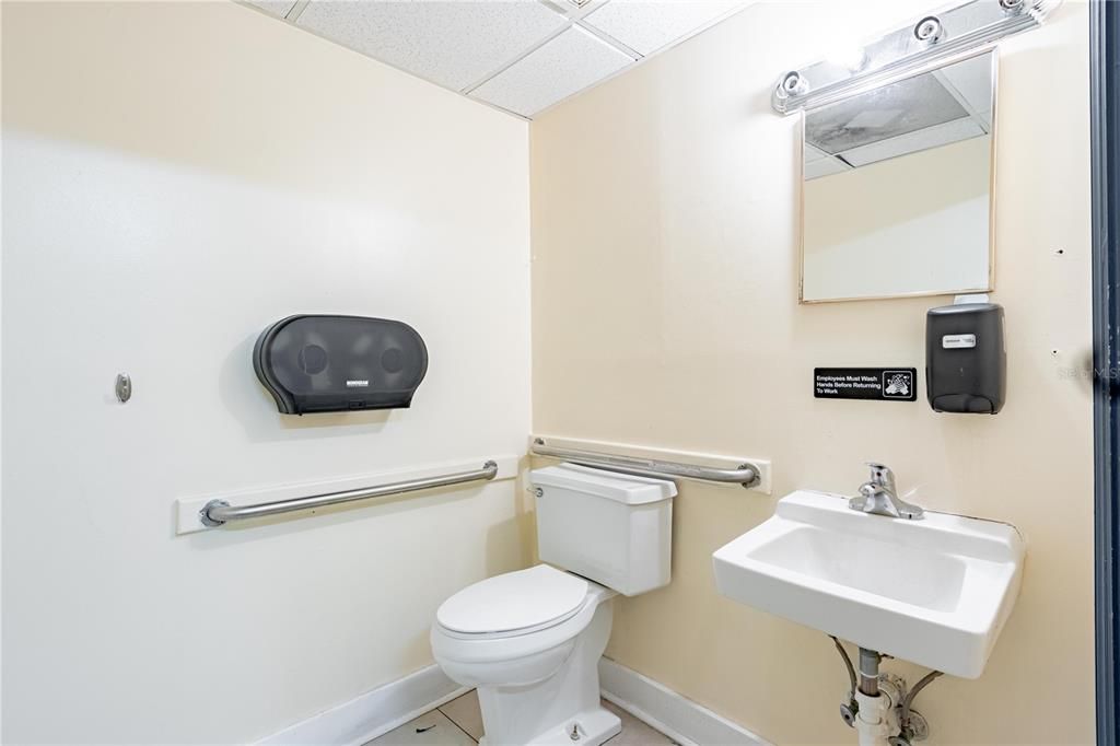 На продажу: $1,697,000 (0 спален, 0 ванн, 1801 Квадратных фут)