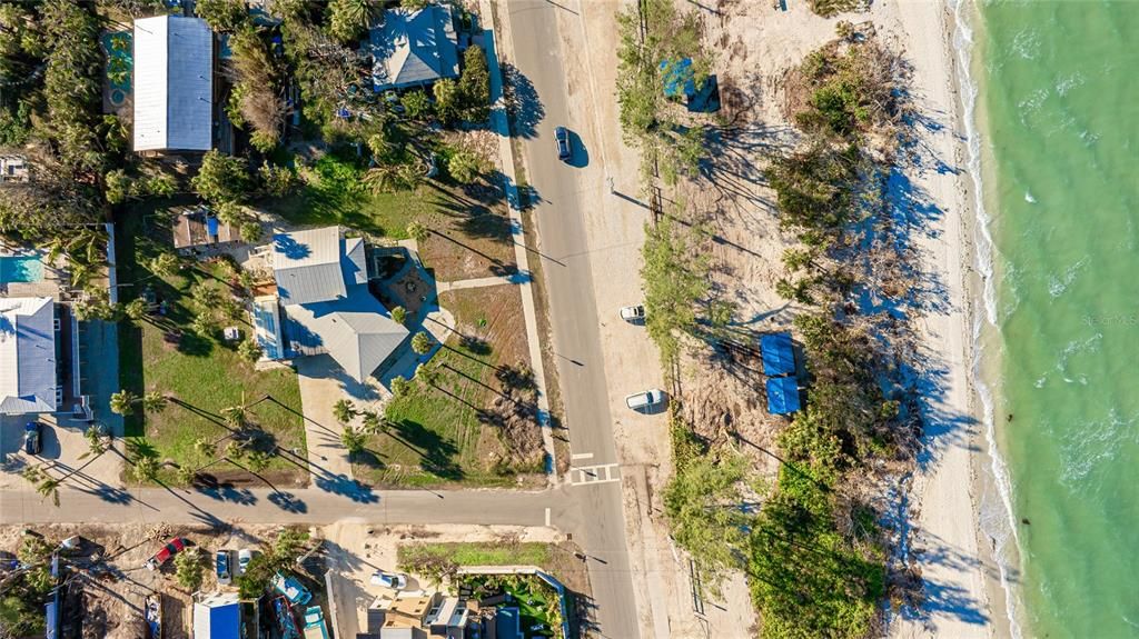 待售: $1,350,000 (0.24 acres)