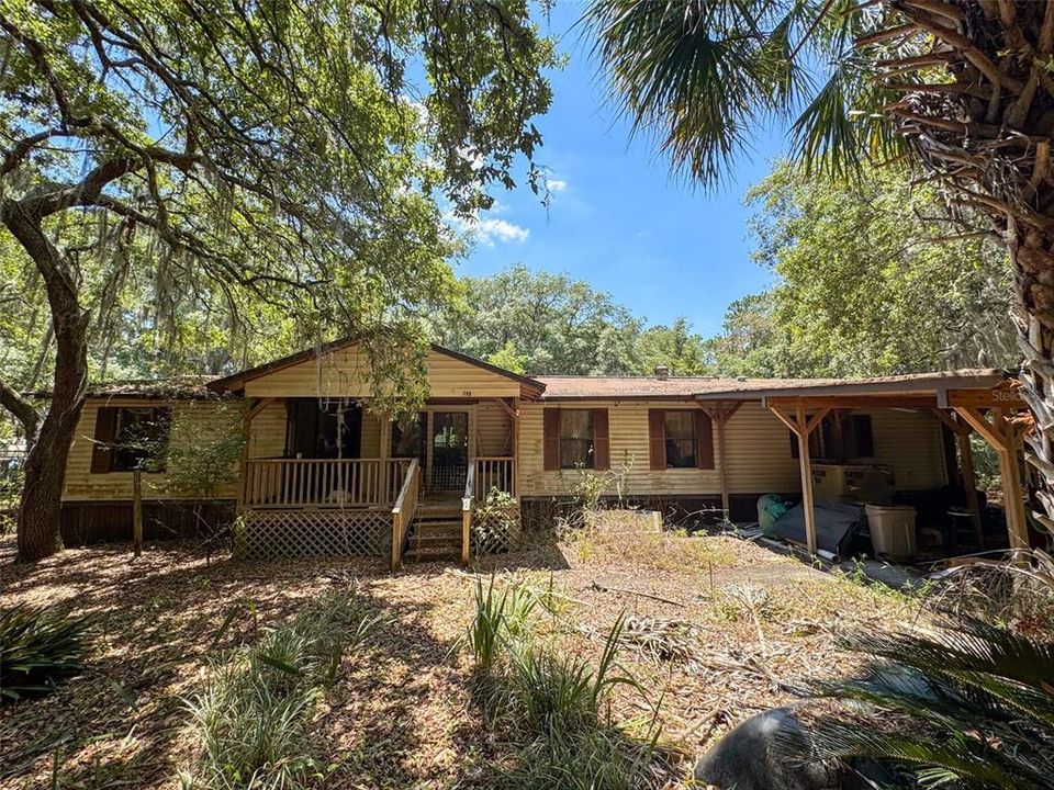 Недавно продано: $99,000 (4 спален, 2 ванн, 1773 Квадратных фут)