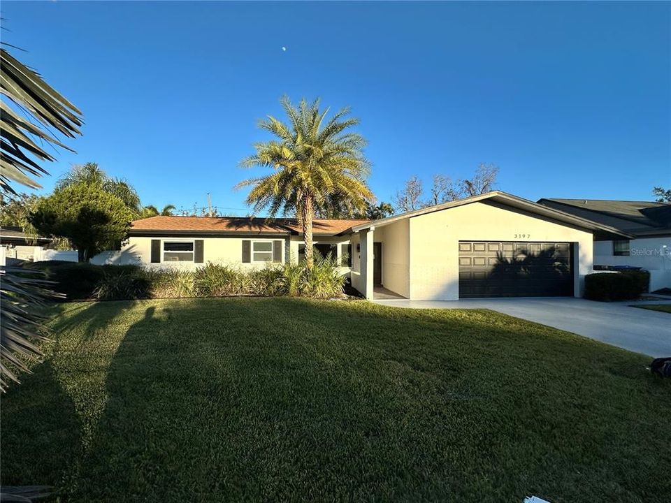 Recently Sold: $885,000 (3 beds, 4 baths, 1815 Square Feet)