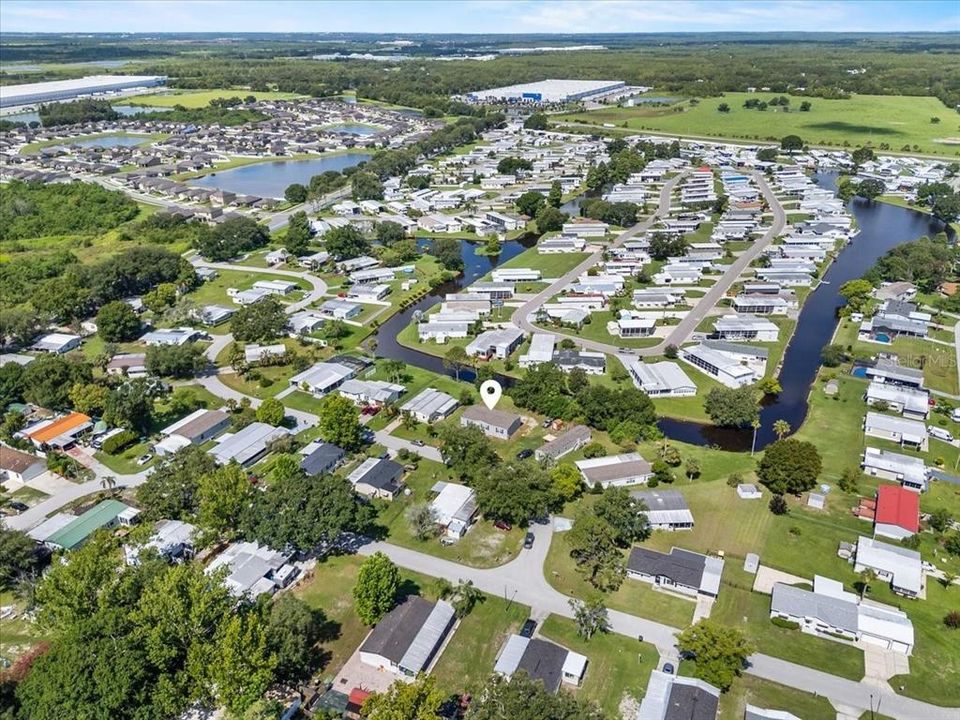 En Venta: $245,700 (3 camas, 2 baños, 1577 Pies cuadrados)