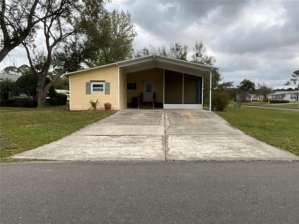 For Sale: $245,500 (3 beds, 2 baths, 1717 Square Feet)