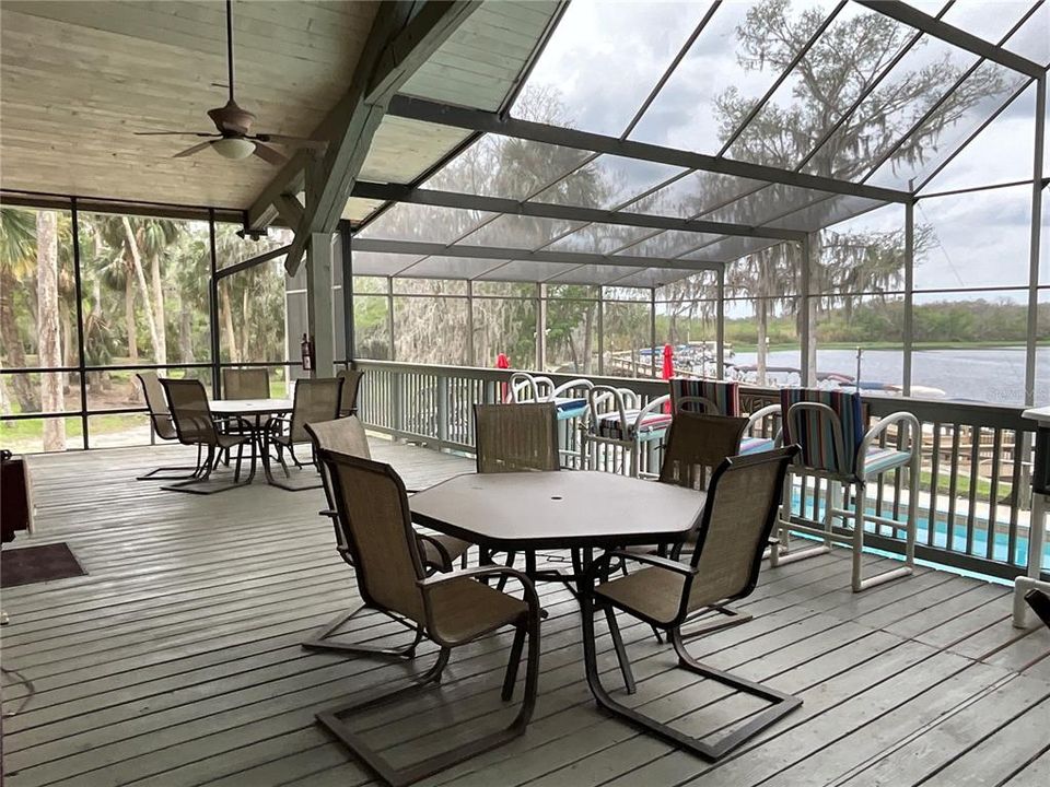 For Sale: $245,500 (3 beds, 2 baths, 1717 Square Feet)