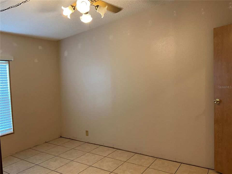 For Sale: $245,500 (3 beds, 2 baths, 1717 Square Feet)