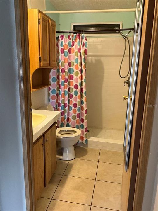 For Sale: $245,500 (3 beds, 2 baths, 1717 Square Feet)