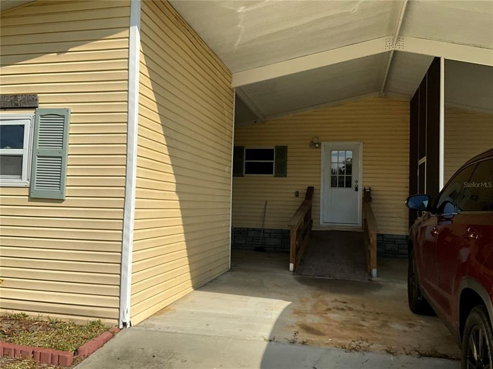 For Sale: $245,500 (3 beds, 2 baths, 1717 Square Feet)