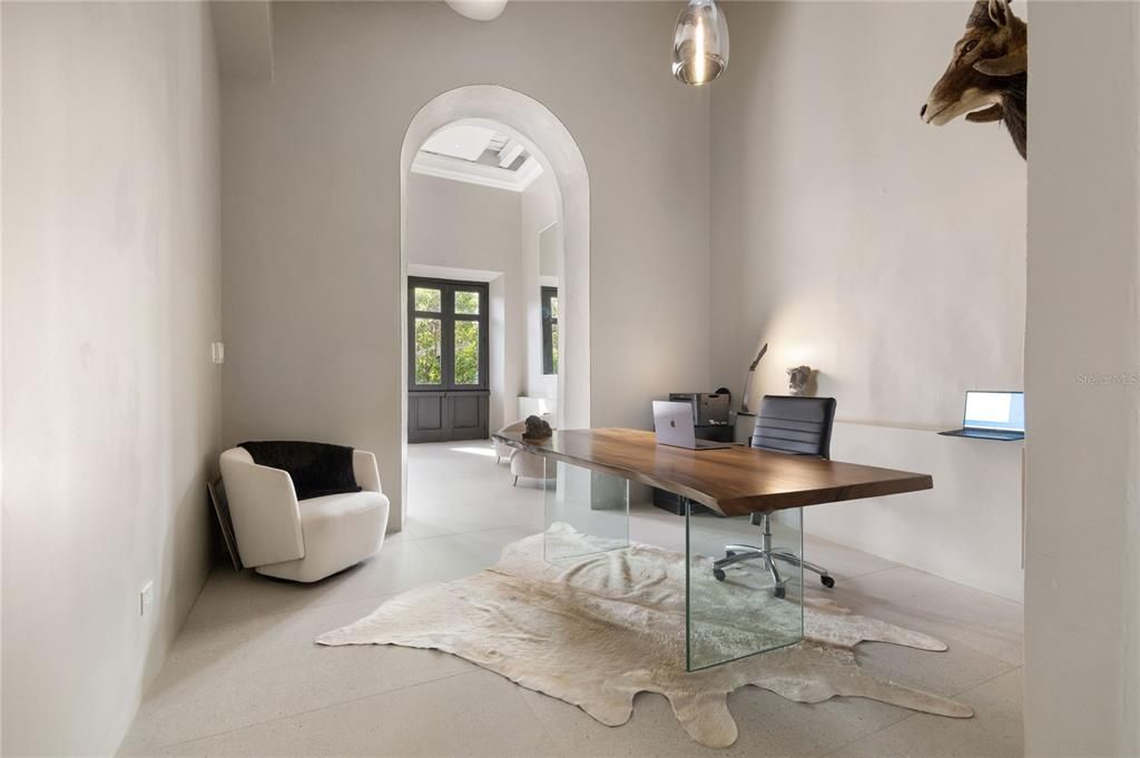 待售: $4,495,000 (0 贝兹, 0 浴室, 8379 平方英尺)