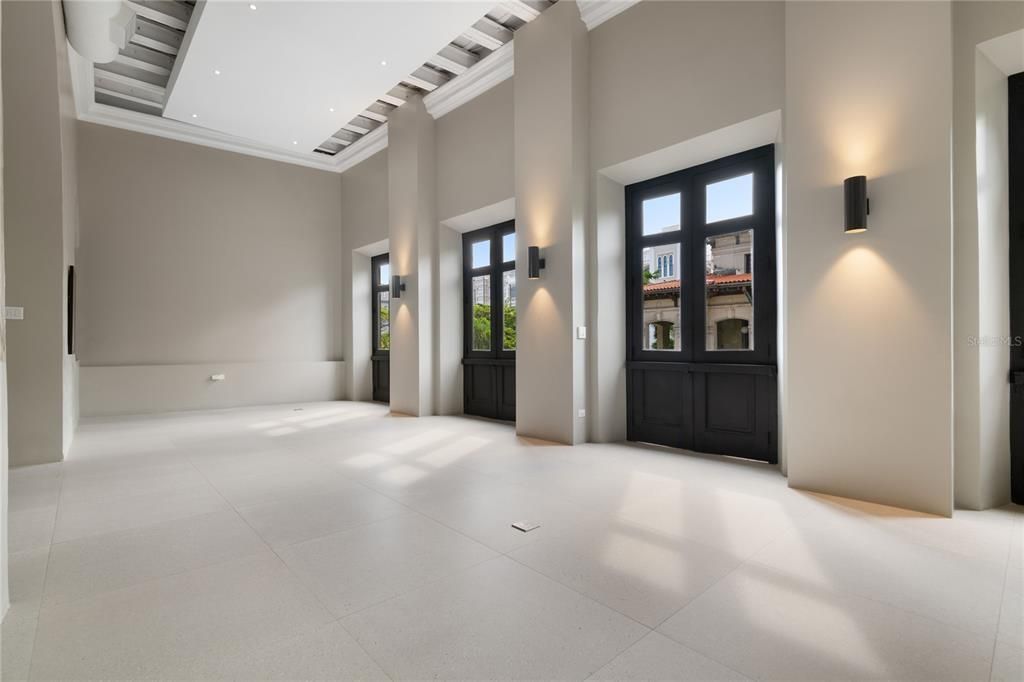 待售: $4,495,000 (0 贝兹, 0 浴室, 8379 平方英尺)