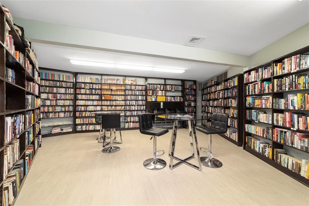 En Venta: $80,000 (0.72 acres)