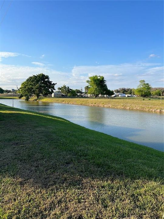 На продажу: $53,900 (0.05 acres)