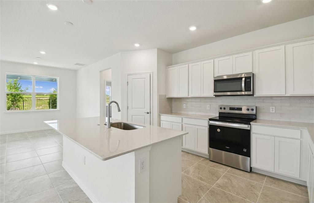 Active With Contract: $388,510 (3 beds, 3 baths, 2230 Square Feet)