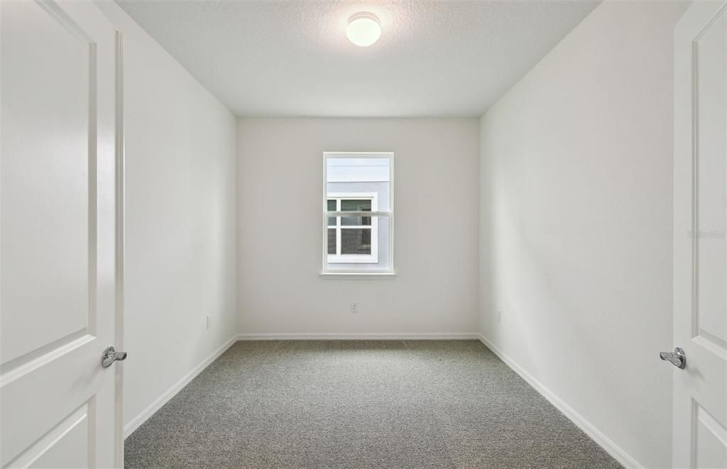 Active With Contract: $388,510 (3 beds, 3 baths, 2230 Square Feet)