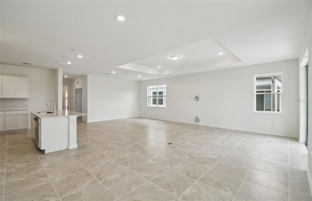 Active With Contract: $388,510 (3 beds, 3 baths, 2230 Square Feet)