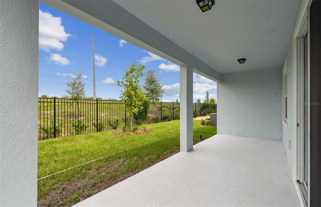 Active With Contract: $388,510 (3 beds, 3 baths, 2230 Square Feet)