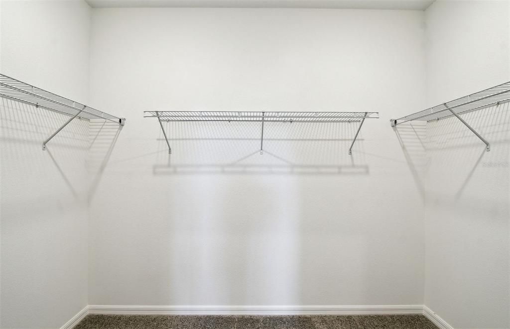 Active With Contract: $388,510 (3 beds, 3 baths, 2230 Square Feet)