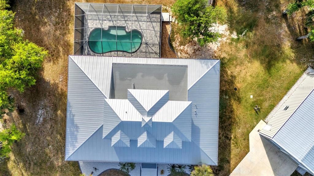 Active With Contract: $1,110,000 (4 beds, 2 baths, 2758 Square Feet)