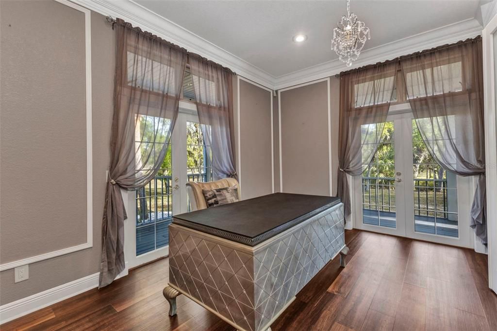 Active With Contract: $1,110,000 (4 beds, 2 baths, 2758 Square Feet)