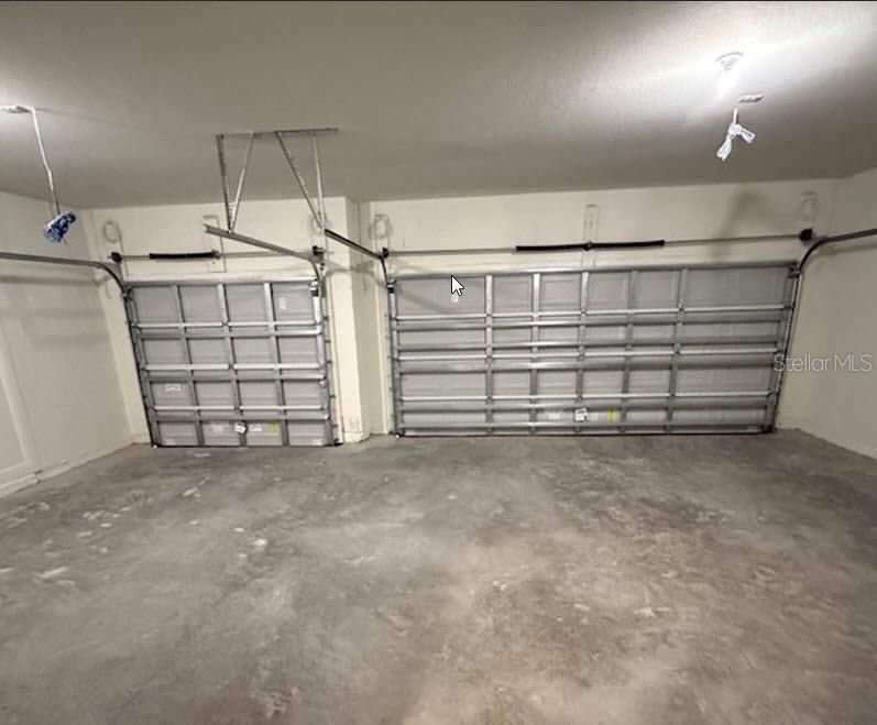 Active With Contract: $429,990 (4 beds, 3 baths, 2381 Square Feet)