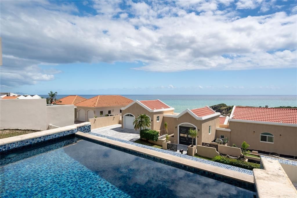 For Sale: $1,750,000 (5 beds, 4 baths, 3000 Square Feet)