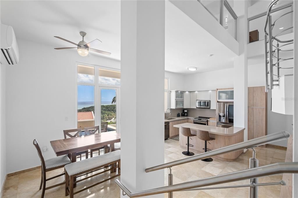 For Sale: $1,750,000 (5 beds, 4 baths, 3000 Square Feet)