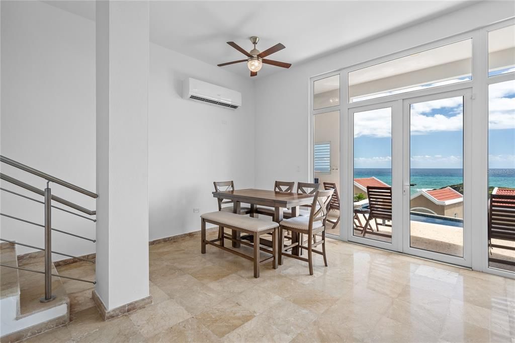 For Sale: $1,750,000 (5 beds, 4 baths, 3000 Square Feet)