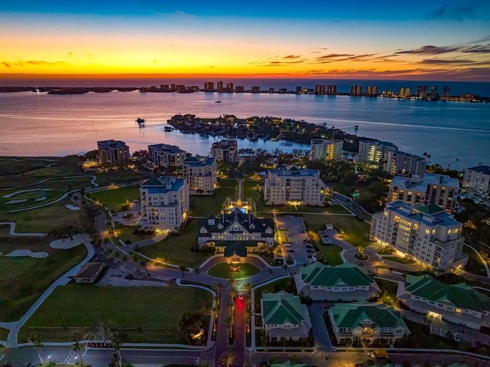 待售: $6,900,000 (1.05 acres)