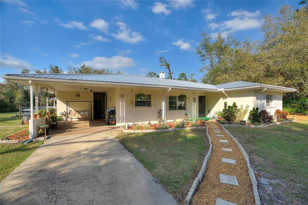 На продажу: $275,000 (2 спален, 2 ванн, 1749 Квадратных фут)