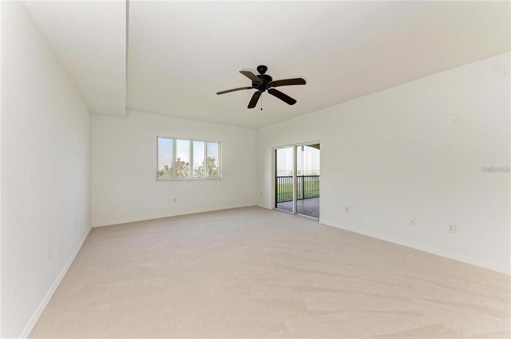 В аренду: $2,875 (3 спален, 3 ванн, 2338 Квадратных фут)