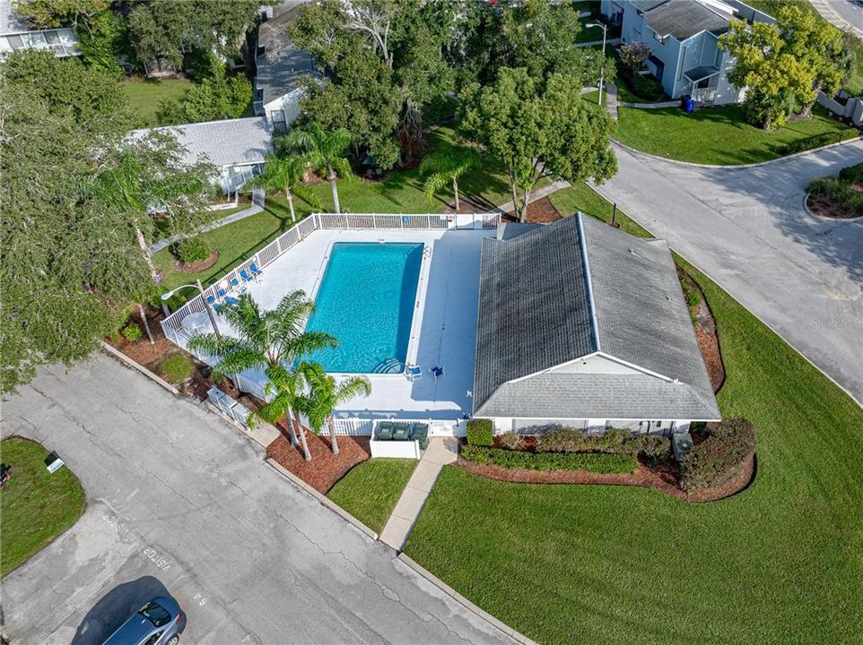 На продажу: $169,900 (2 спален, 1 ванн, 1352 Квадратных фут)