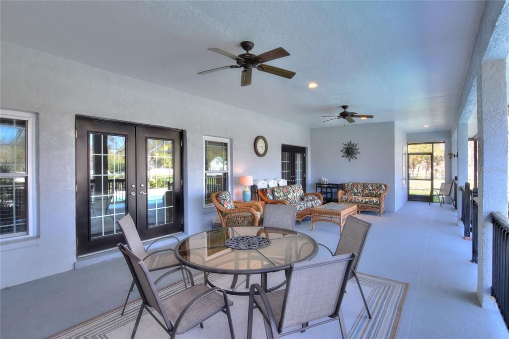 For Sale: $860,000 (4 beds, 3 baths, 3188 Square Feet)