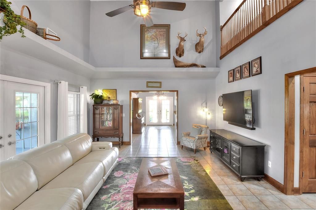 For Sale: $860,000 (4 beds, 3 baths, 3188 Square Feet)