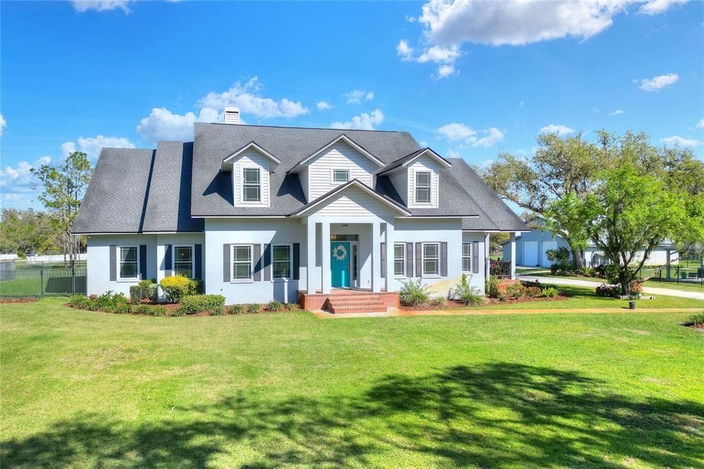 For Sale: $860,000 (4 beds, 3 baths, 3188 Square Feet)