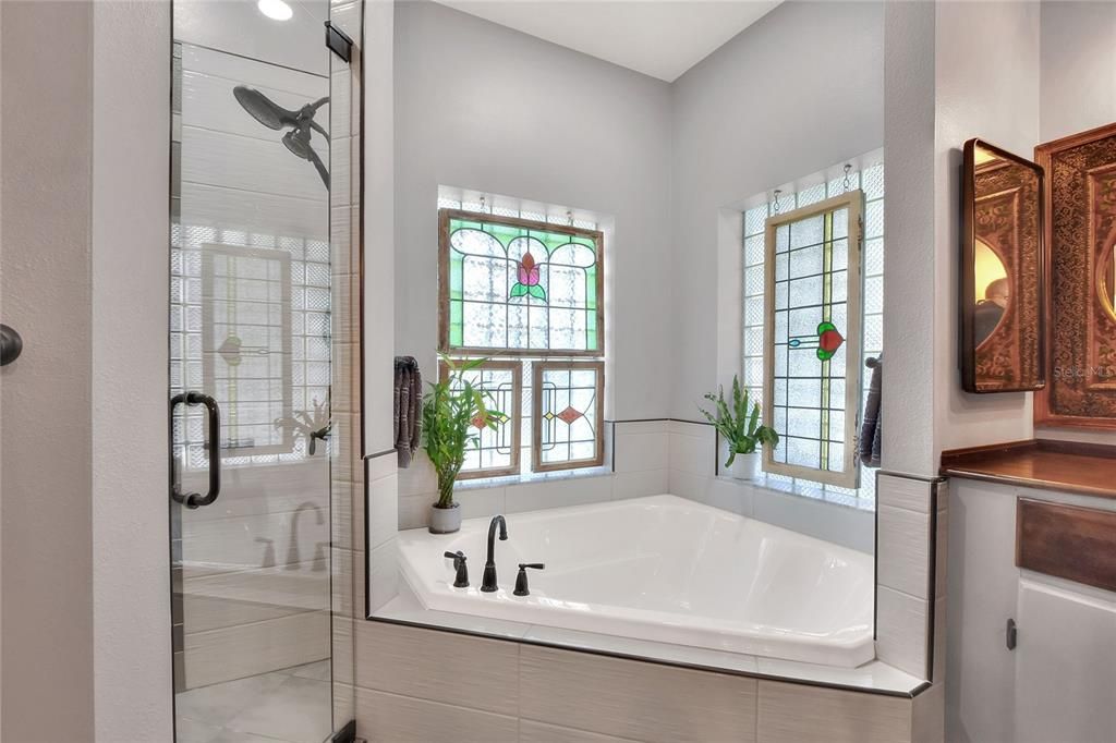 For Sale: $860,000 (4 beds, 3 baths, 3188 Square Feet)