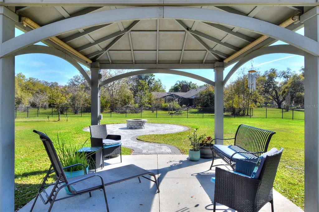 For Sale: $860,000 (4 beds, 3 baths, 3188 Square Feet)