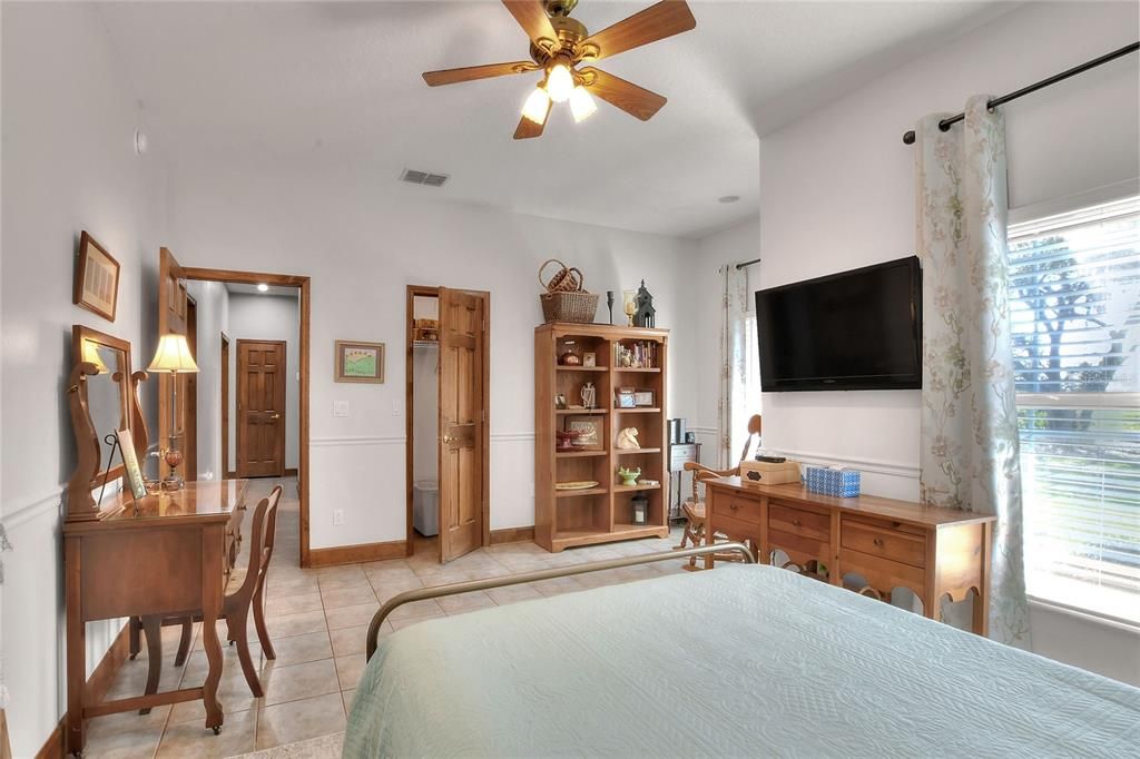 For Sale: $860,000 (4 beds, 3 baths, 3188 Square Feet)