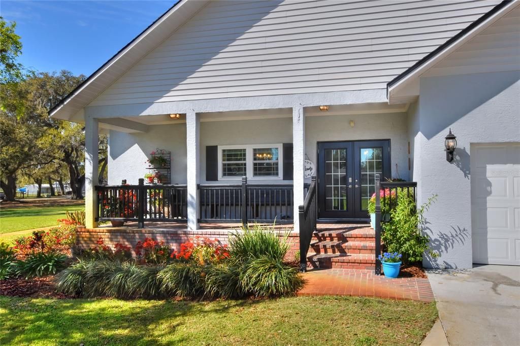 For Sale: $860,000 (4 beds, 3 baths, 3188 Square Feet)