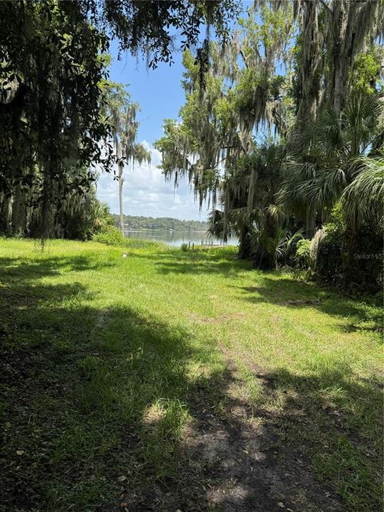 待售: $300,000 (3 贝兹, 2 浴室, 1701 平方英尺)