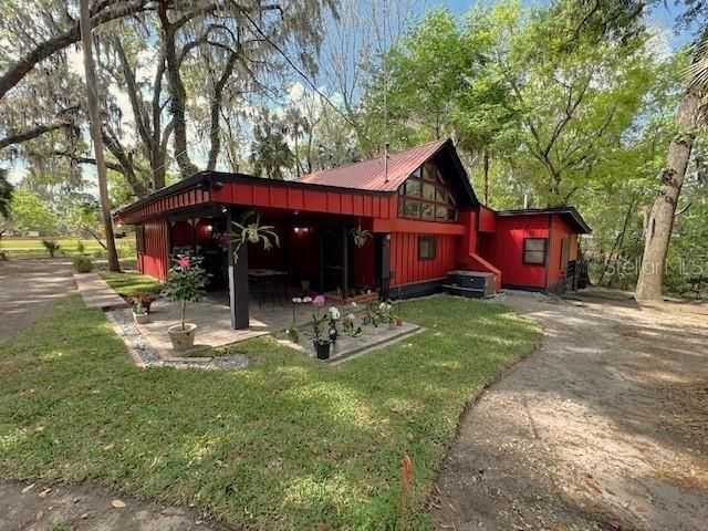 待售: $300,000 (3 贝兹, 2 浴室, 1701 平方英尺)