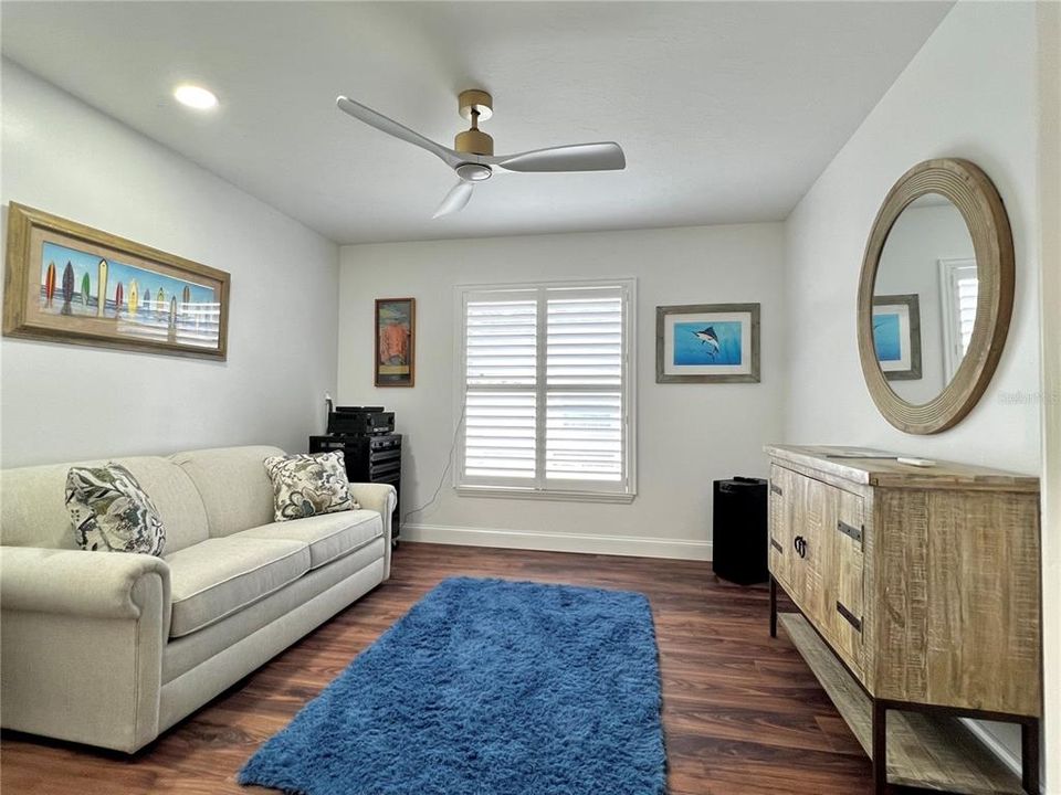 For Sale: $435,000 (2 beds, 2 baths, 2092 Square Feet)